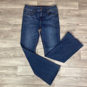 American Eagle Stretch Artist Flare Jeans Medium Wash sz 10